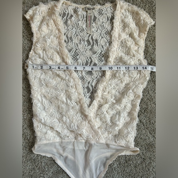 NWOT Free People 2 Haute 2 Handle Bodysuit - Picture 9 of 10